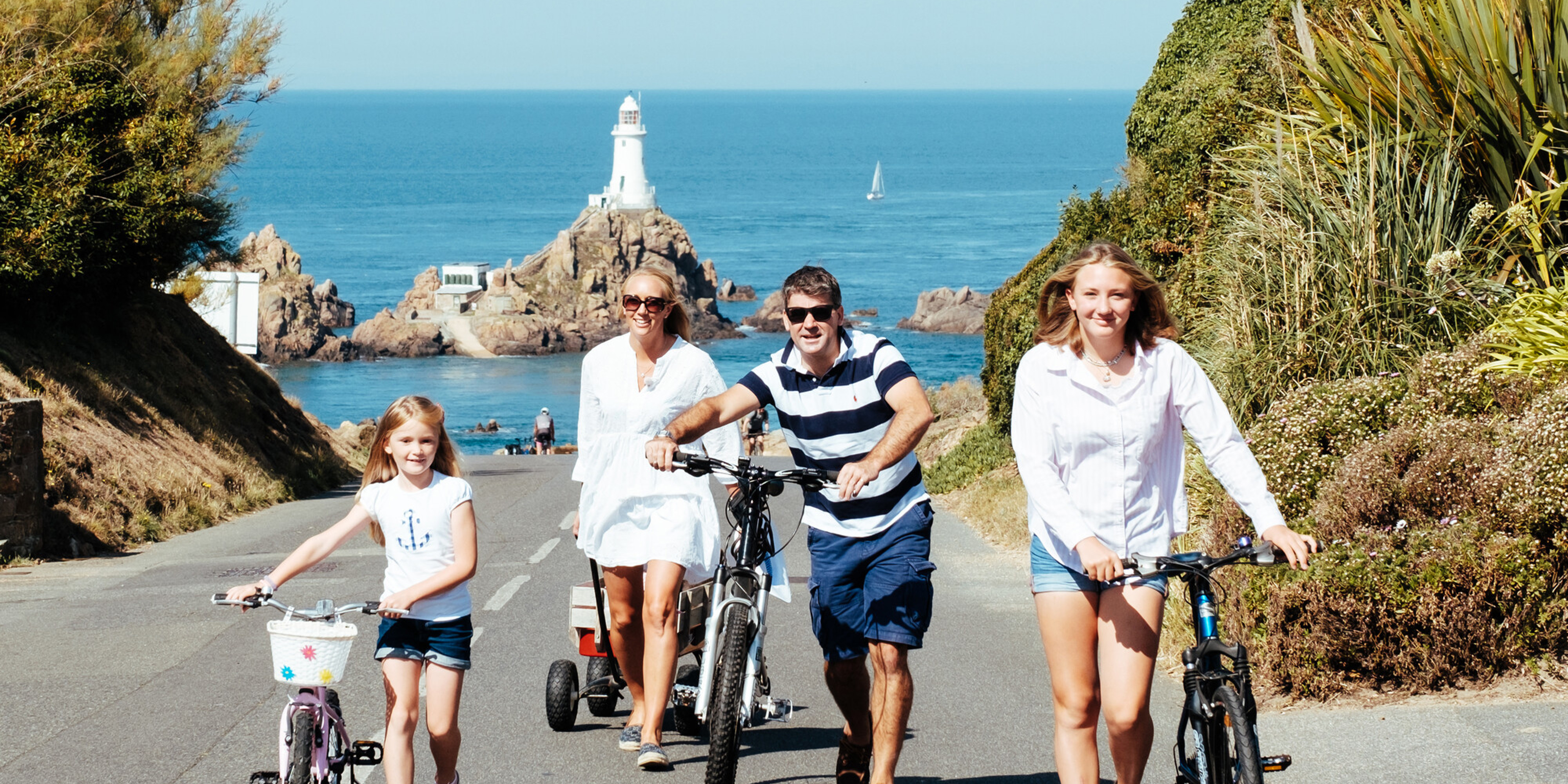 Visiting Corbiere Lighthouse by bike