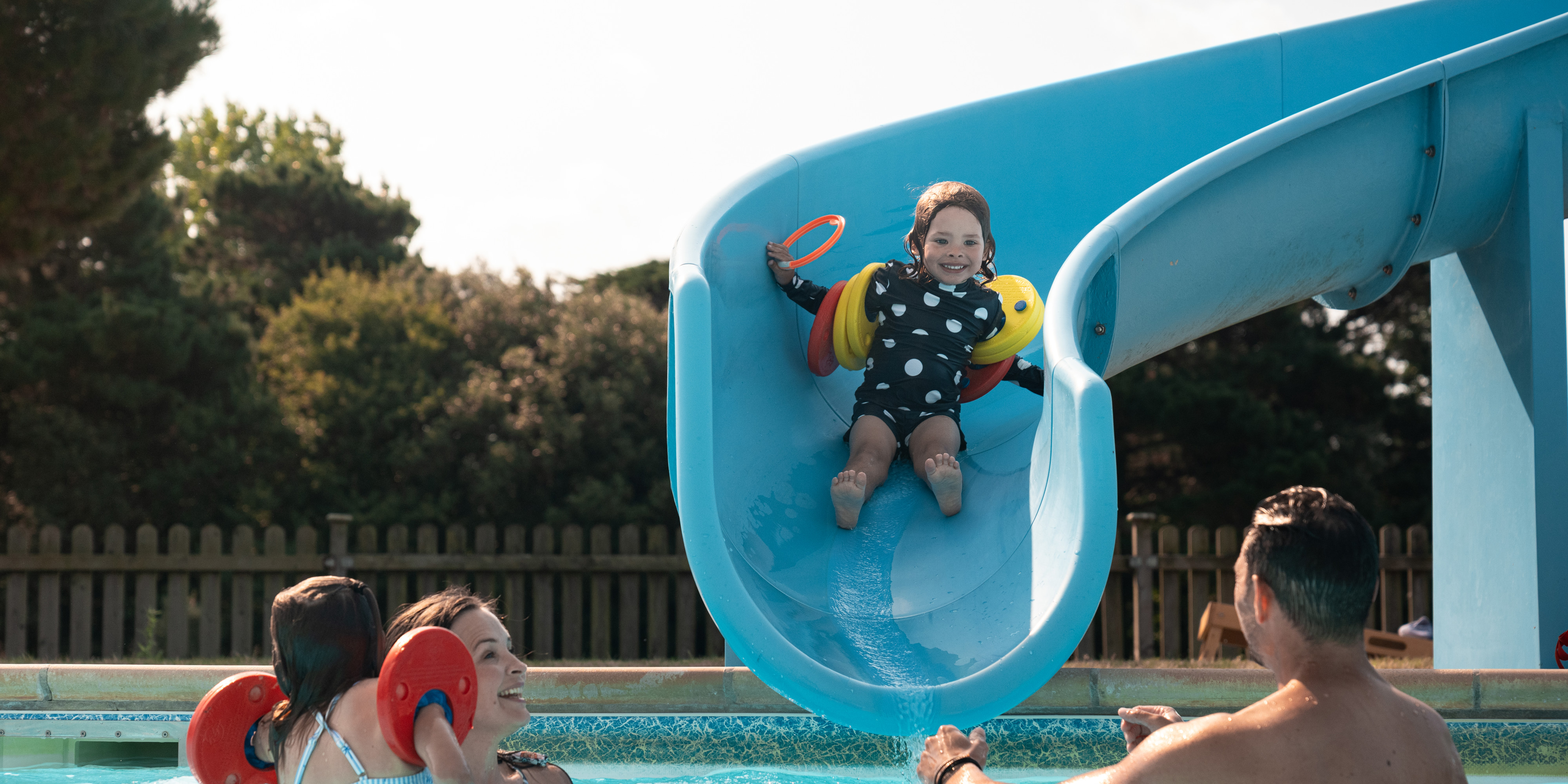 SSF LES ORMES FAMILY POOL 6