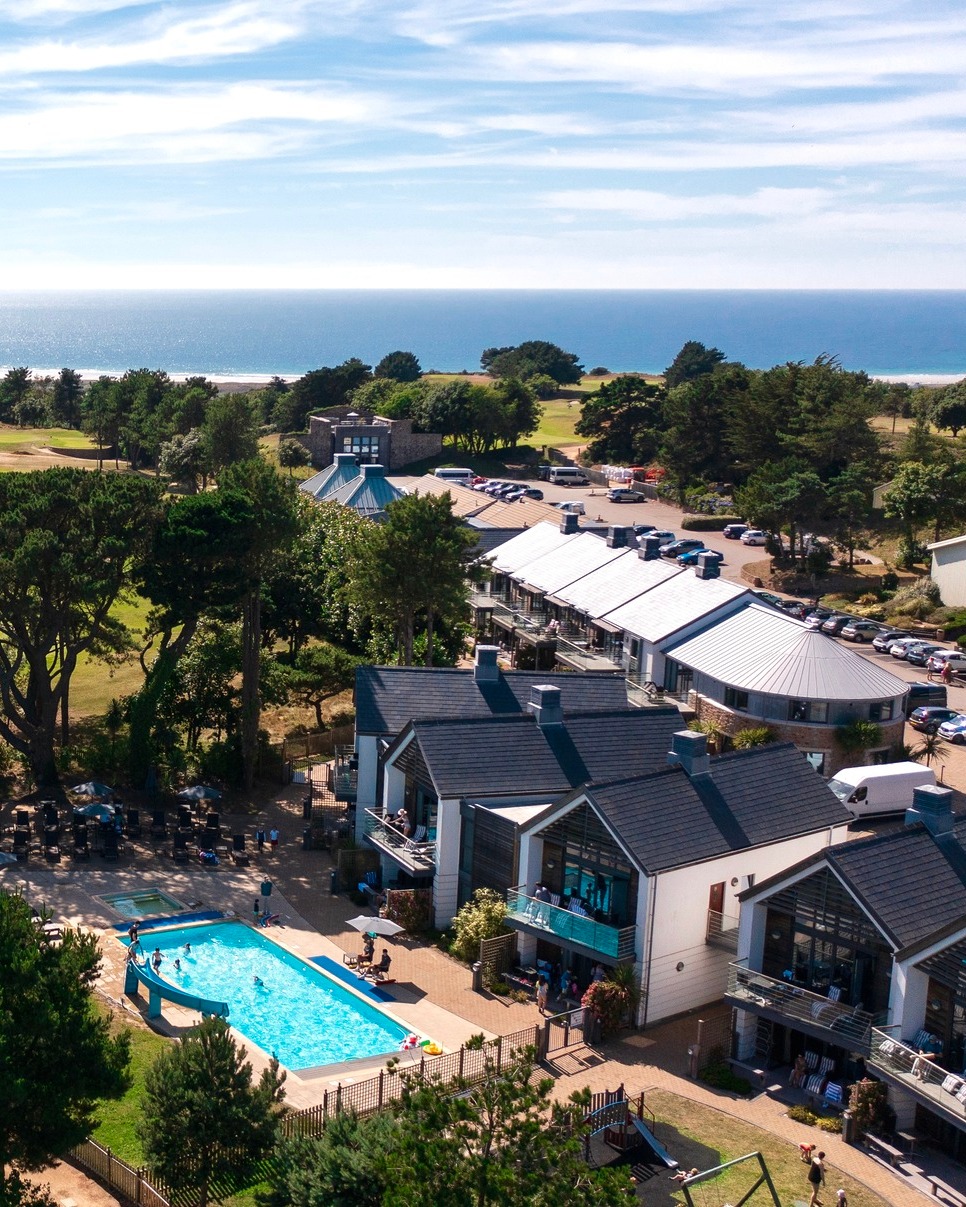 595065862 1832829157661101 8421070098243178814 N