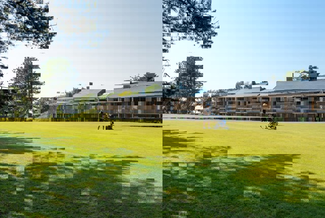 Golf View Apartments
