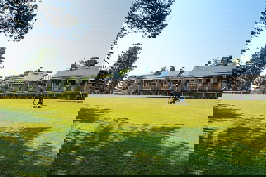 Golf View Apartments
