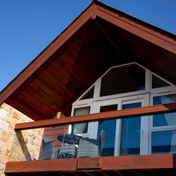 Boathouse 