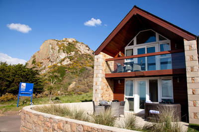 Boathouse 