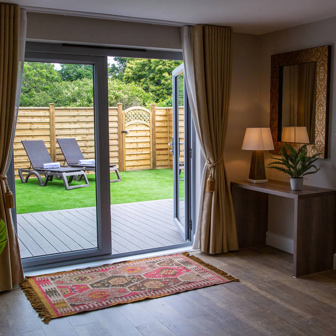 Superior Lodges 